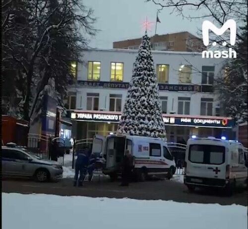 Вечерний Снег: стрельба в МФЦ, робы в ВС Татарстана и элитное жилье